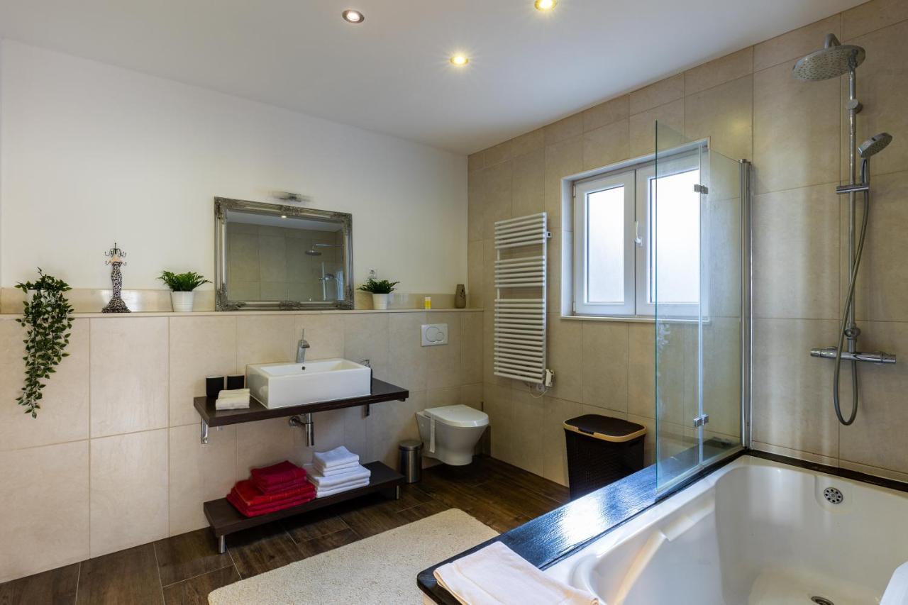 O'Lord - Luxury Sea View Apt Near Old Town Apartment Dubrovnik Luaran gambar